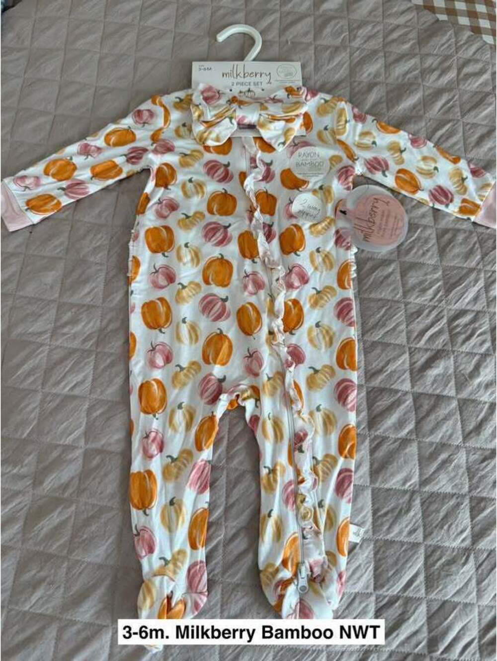 3-6m. Milkberry Bamboo Pumpkin Footie Sleeper NWT